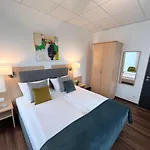 Garni Am Obsthof - Altes Land ホテル 3*
