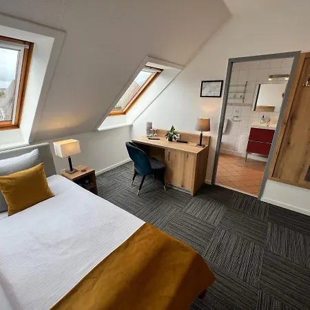 Hotel Garni Am Obsthof - Altes Land 3*