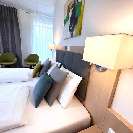 Garni Am Obsthof - Altes Land Hotel